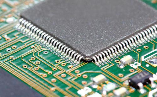 How to deal with residual flux in reflow welding for PCB assembly