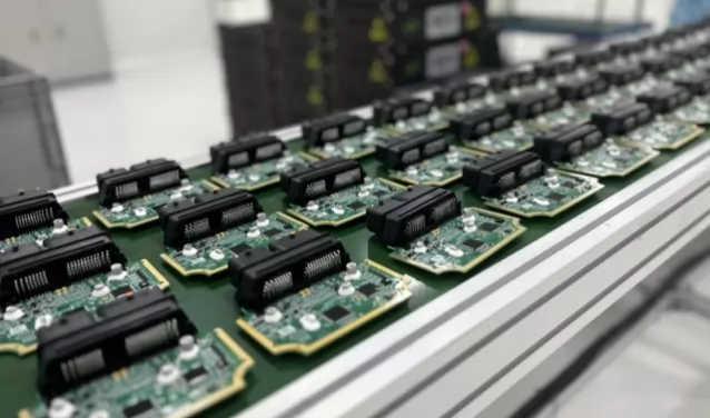 The trend of PCB technology upgrade is obvious, and high-density interconnection has become the mainstream